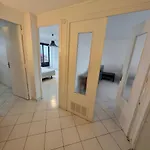 Spacious 80m2 - 8th Floor, Free Parking, Sleeps 5